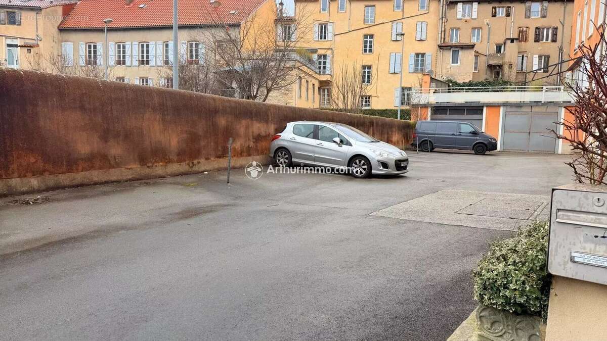 Appartement à MILLAU