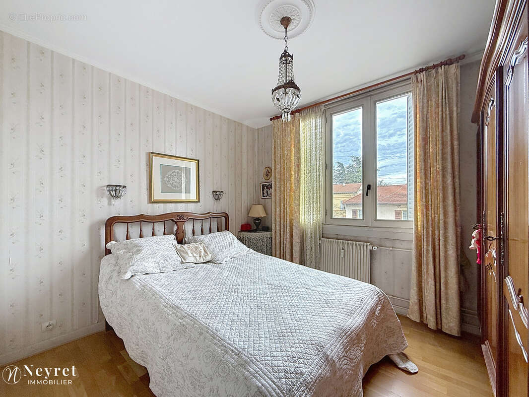 Appartement à OULLINS