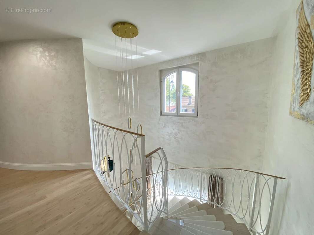 Maison à LE PLESSIS-TREVISE