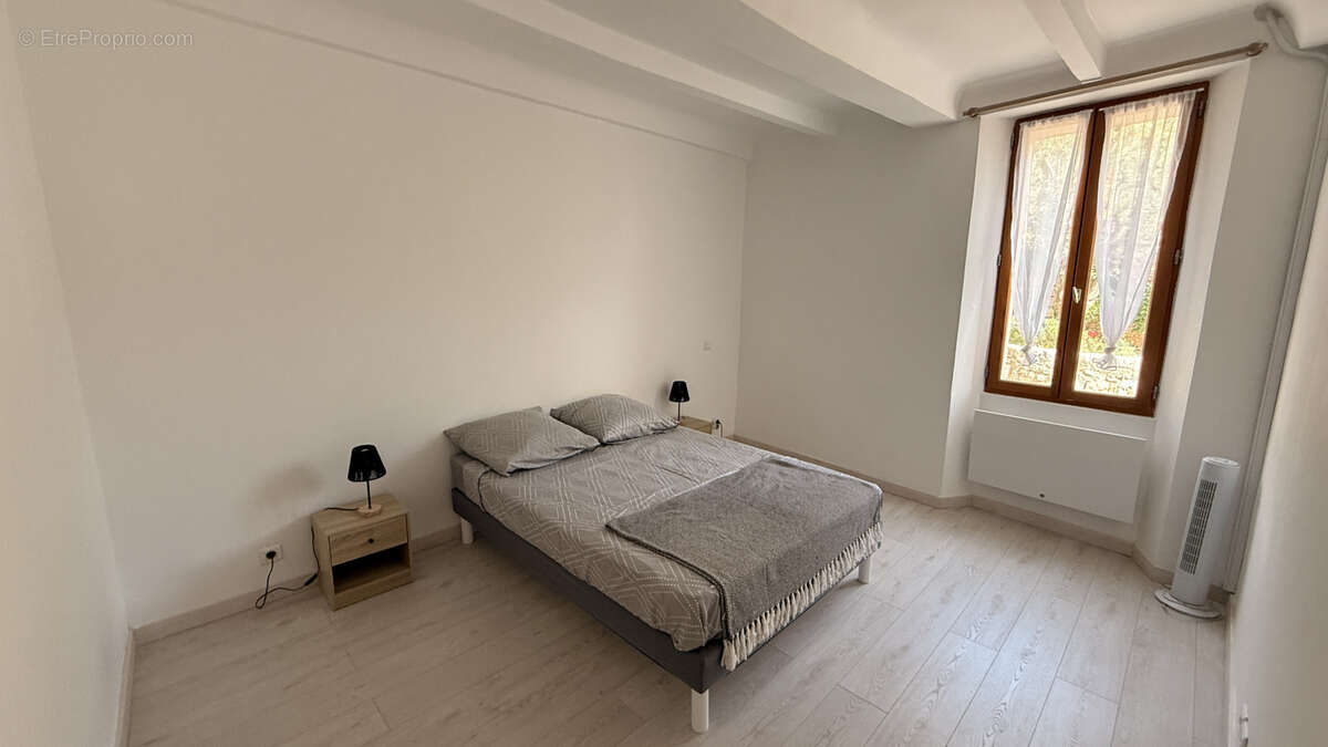 Appartement à SAINT-JEANNET
