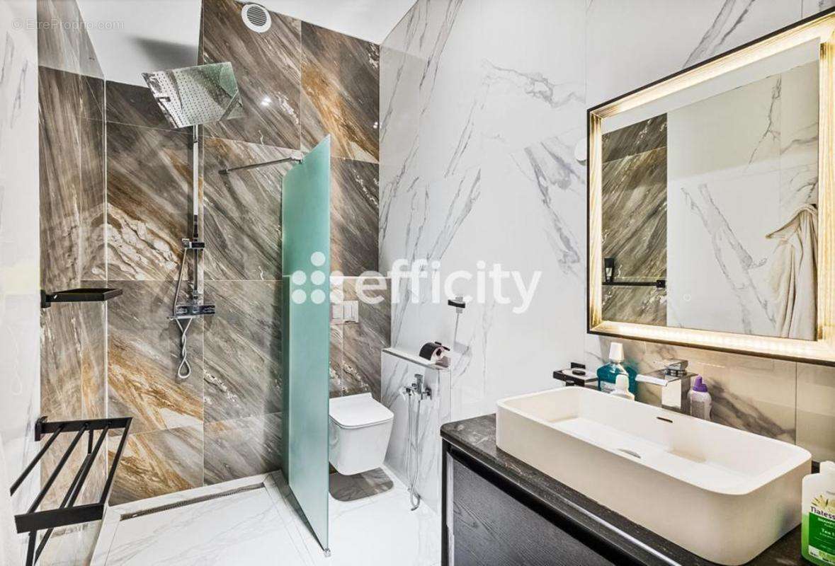 Maison à COLLONGES-AU-MONT-D&#039;OR