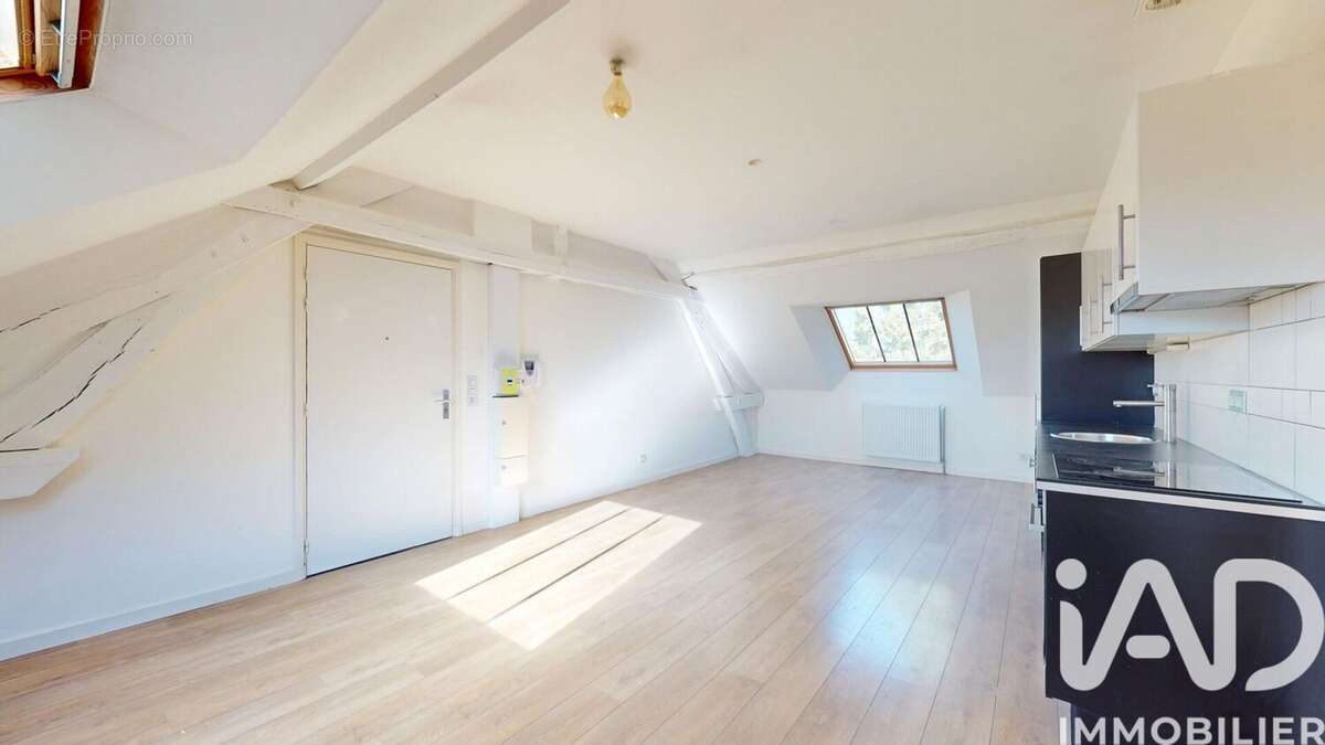 Photo 2 - Appartement à AUXERRE