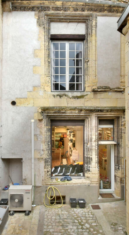 Immeuble à vendre NEVERS (58) La prestigieuse Maison du Prieur au coeur historique de NEVERS Inscrit MH à réabiliter - photo 5