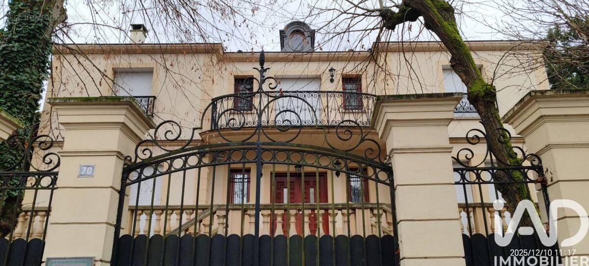 Photo 1 - Maison à SAINT-MAUR-DES-FOSSES