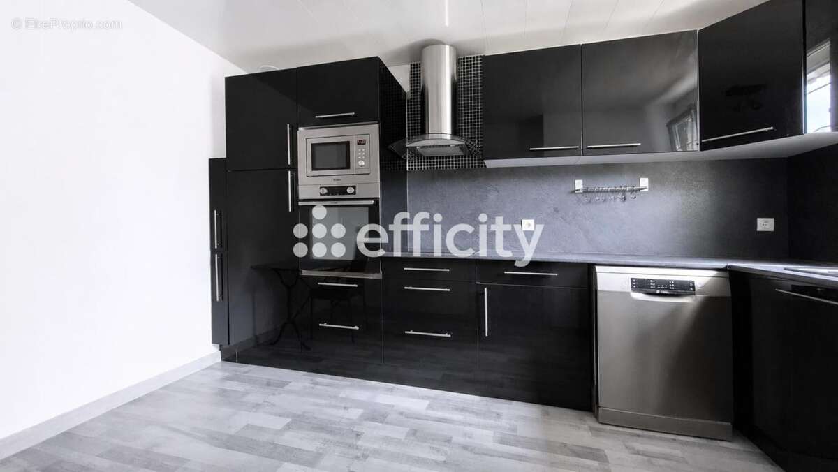 Maison 132 m² à Chelles  - photo 5