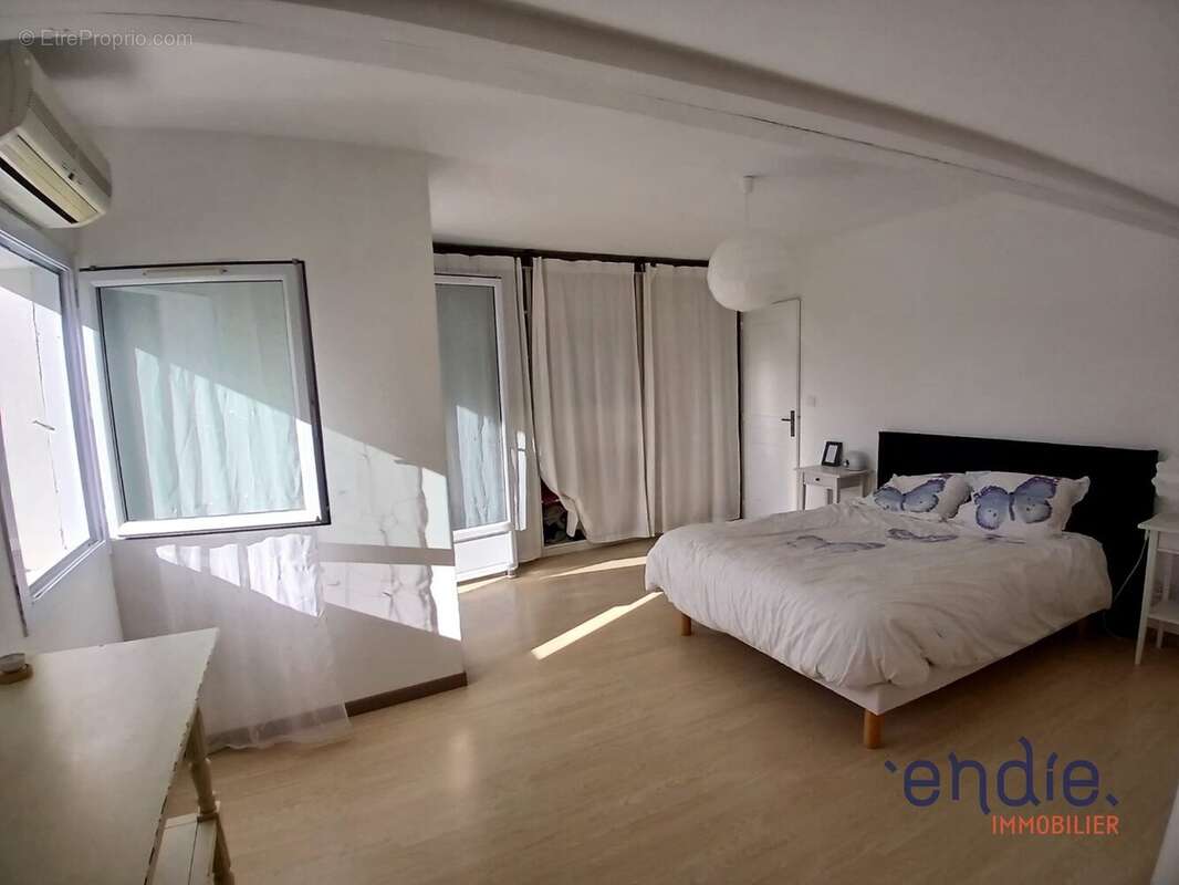 Maison à BONNEGARDE