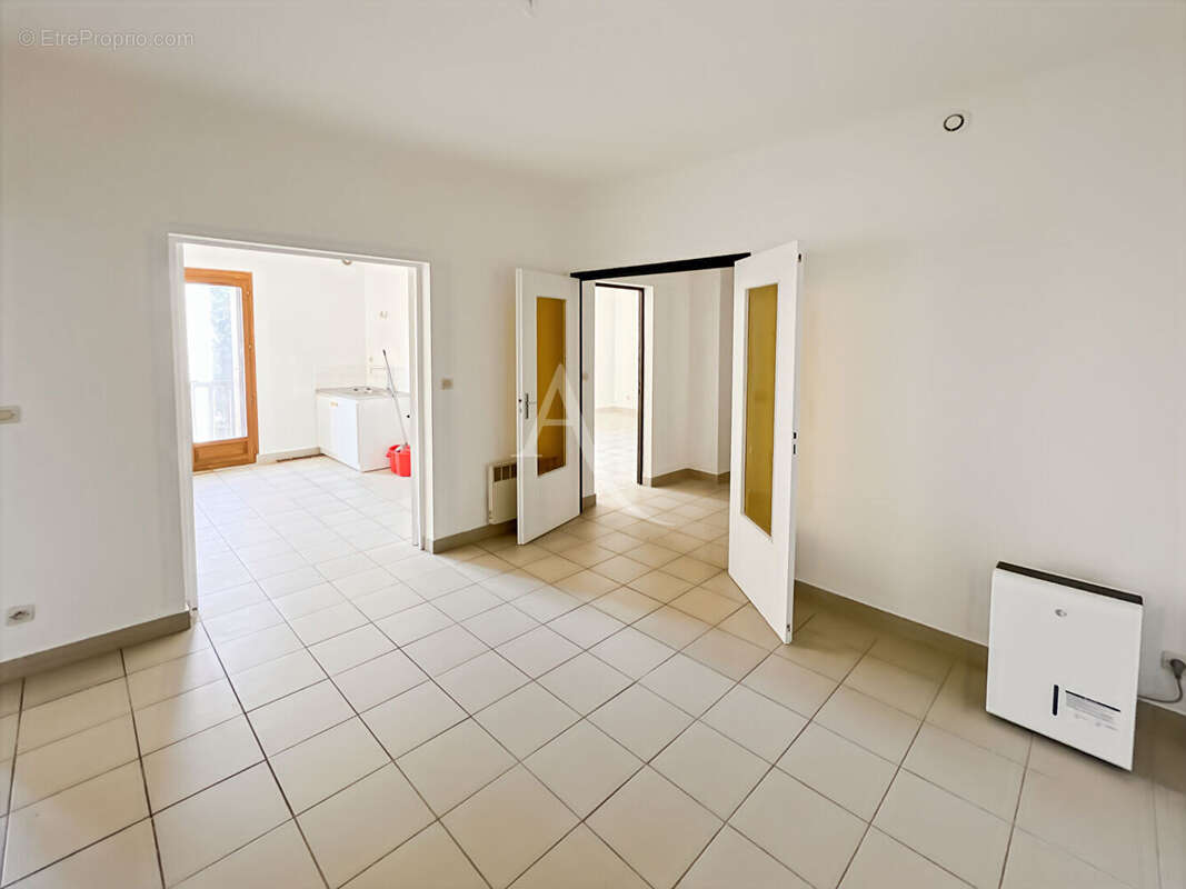 Appartement à VAUX-SUR-SEINE