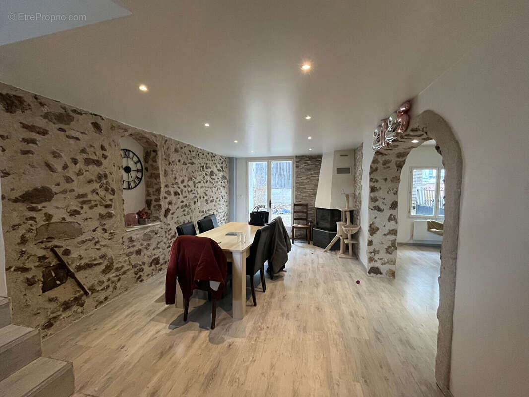 Maison à LA FERTE-SOUS-JOUARRE