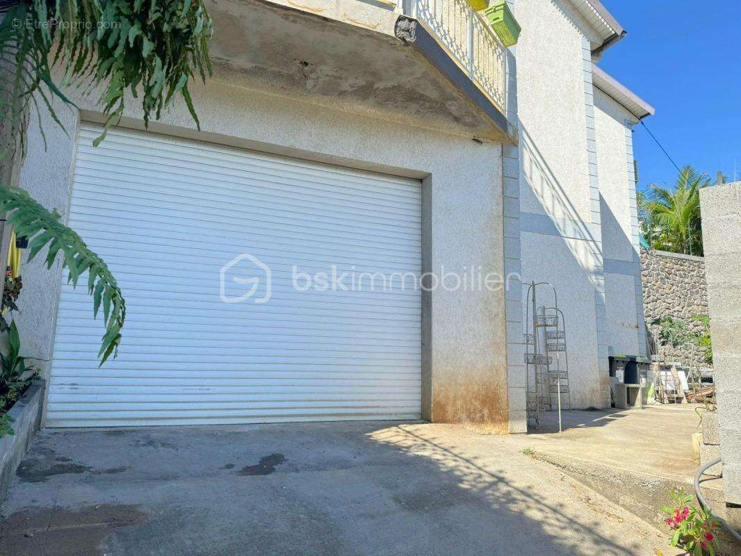 Maison à LES AVIRONS