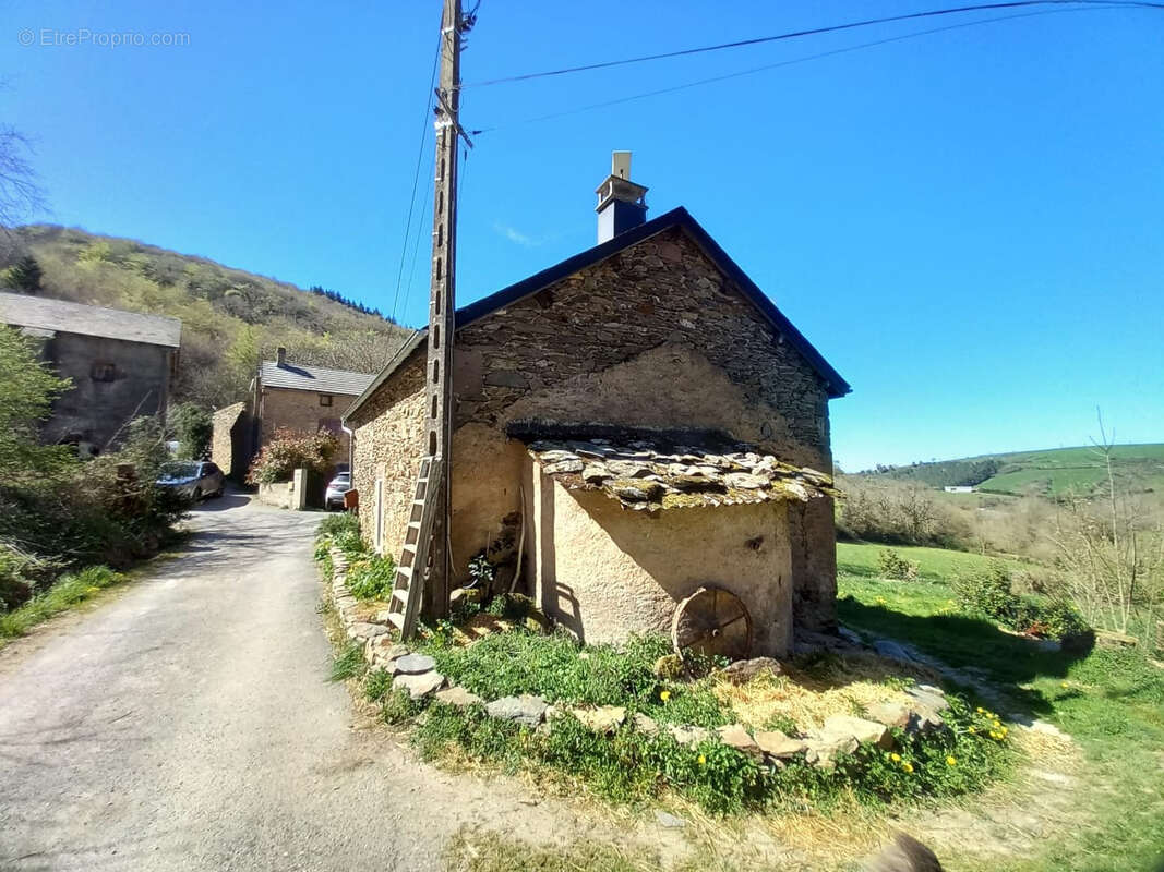 Maison à PEUX-ET-COUFFOULEUX