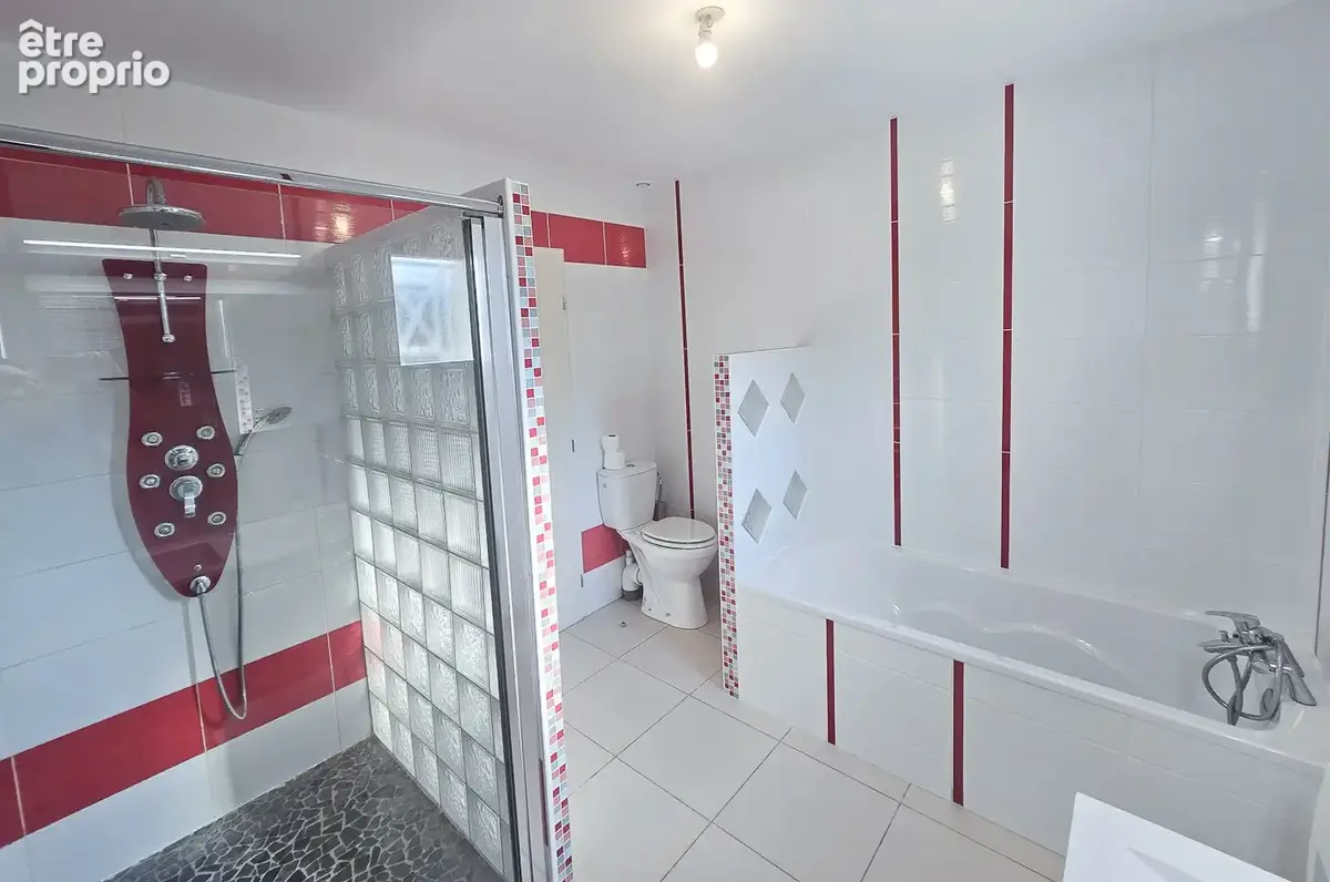 SOUAL, maison récente de 135 m2 avec un grand jardin - photo 4