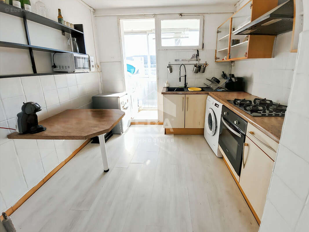 Appartement à SALON-DE-PROVENCE