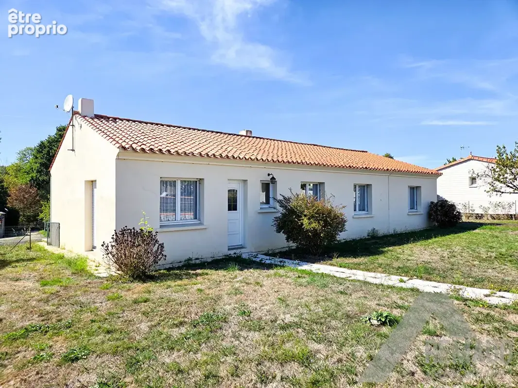 Plain-pied de 96 m²  - 3 chambres - photo 2