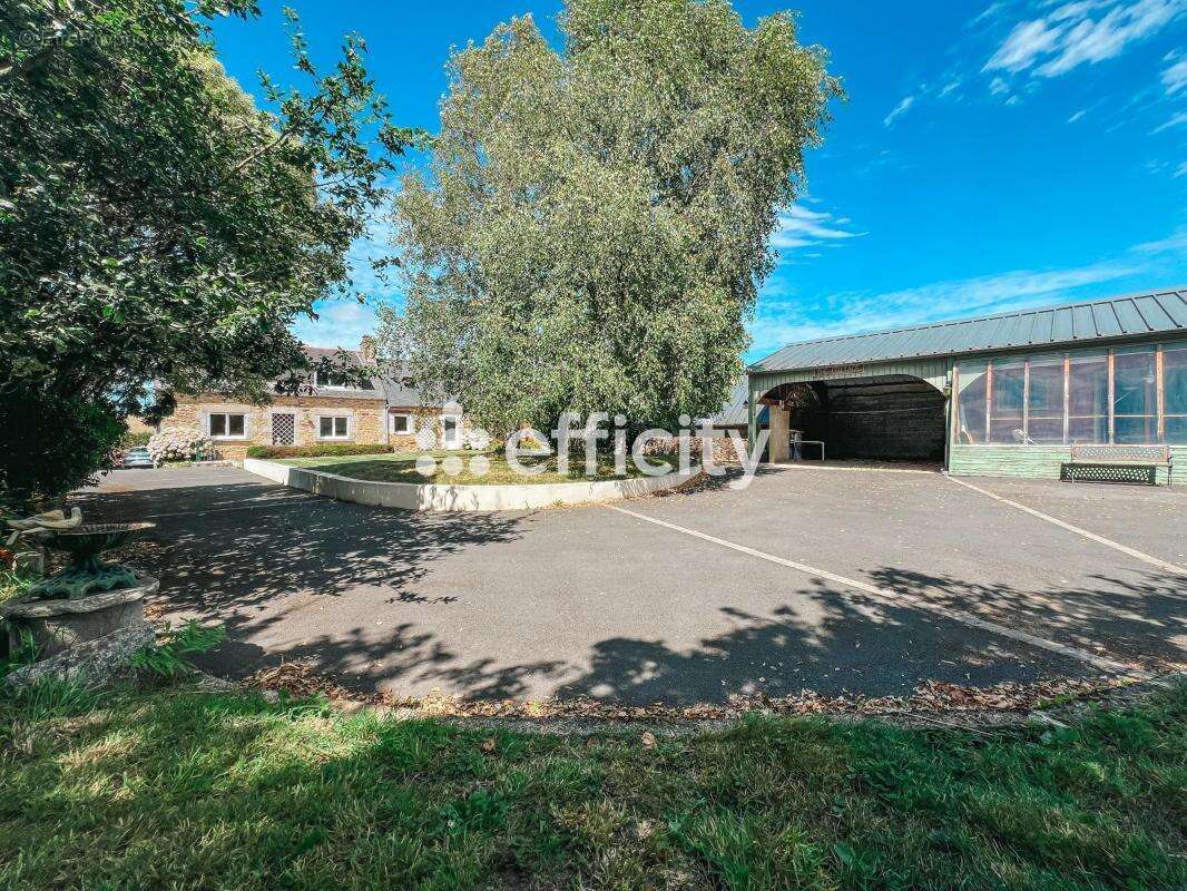 Maison 150 m² à Quemperven  - photo 3