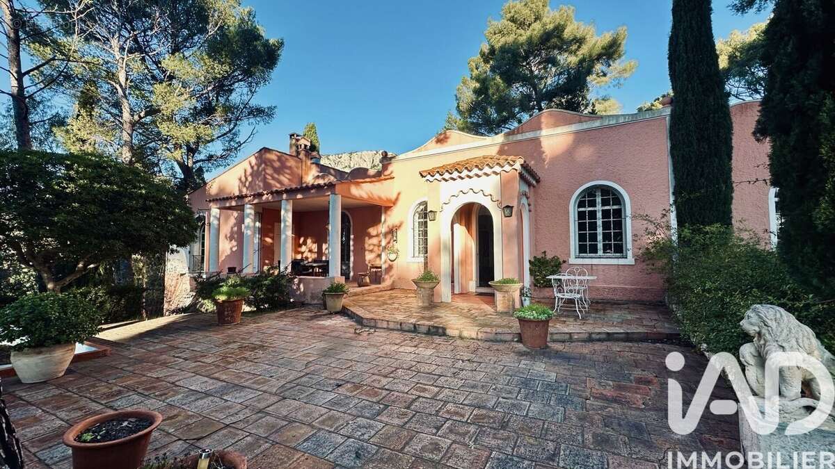 Photo 2 - Maison à TOULON