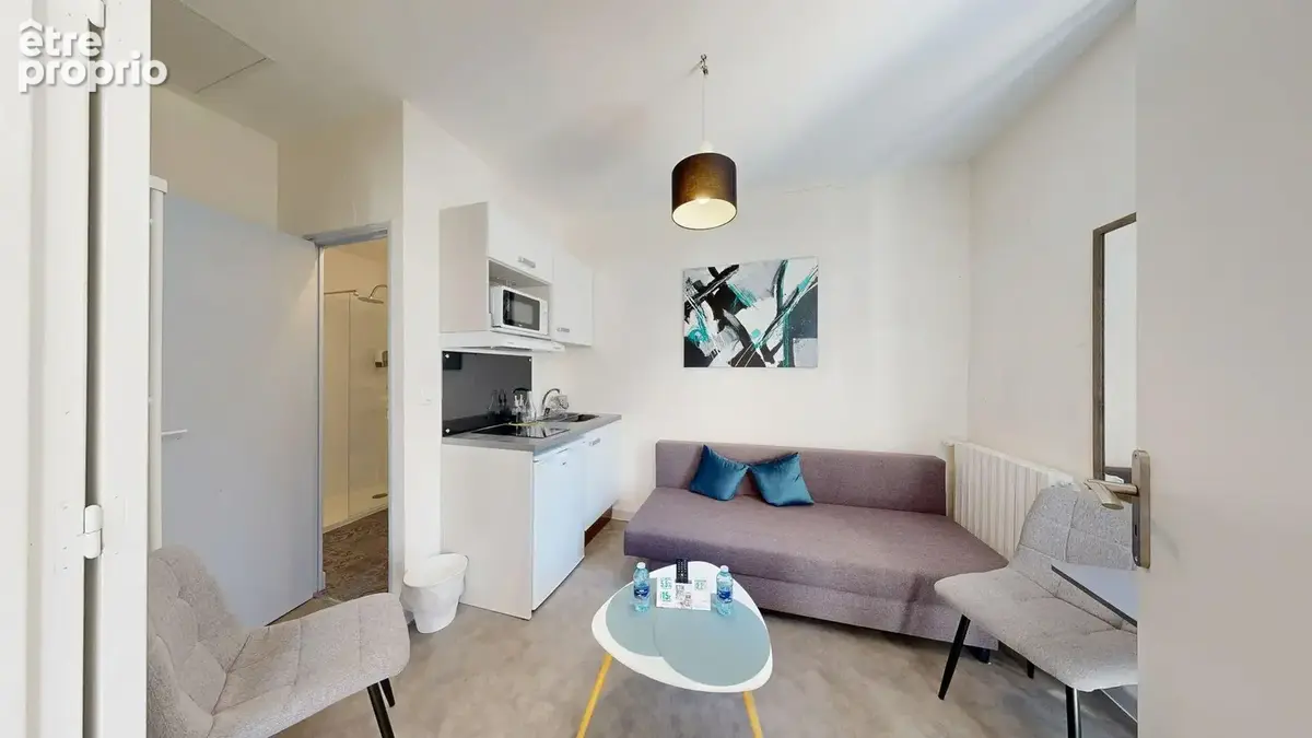 Hôtel  Murs et fonds de commerce situé à deux pas d AVIGNON et 15 Mn de ST Rémy de Provence - photo 9
