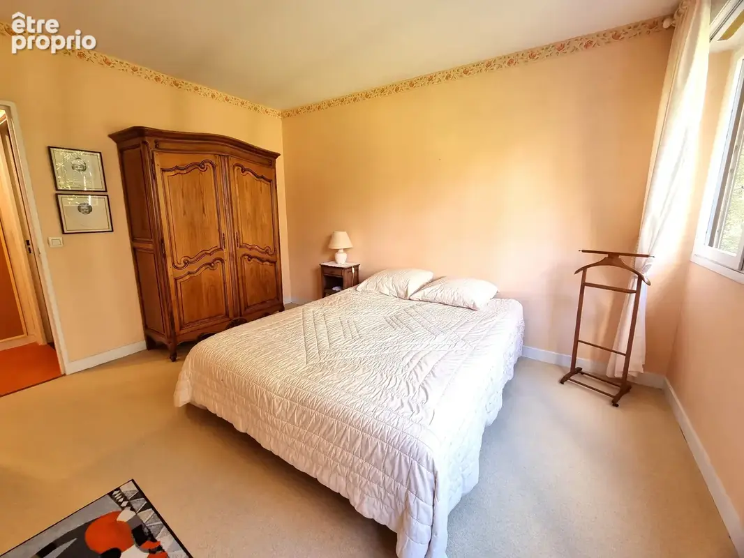 Vaux le penil - appartement 5 pieces - 3 chambres - loggia - box - photo 10