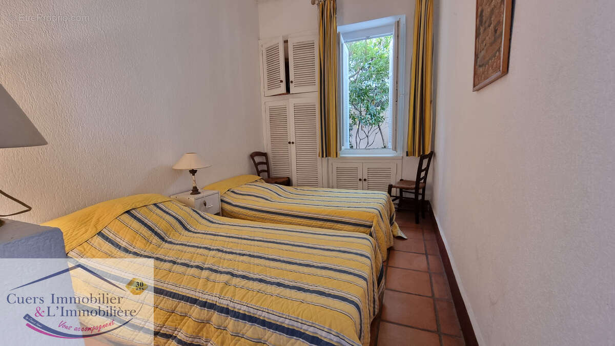 Appartement à HYERES