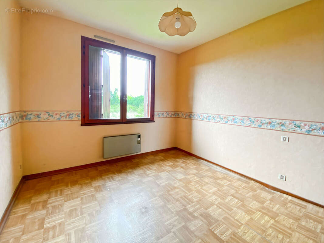 Maison à VILLEBRUMIER