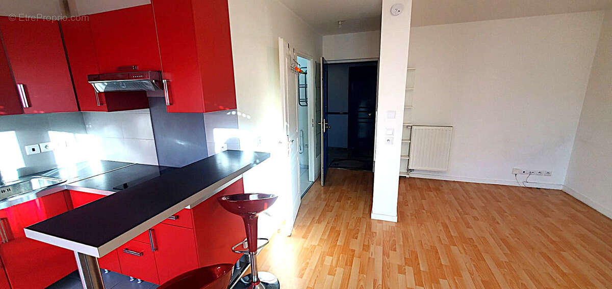 Appartement à VAIRES-SUR-MARNE