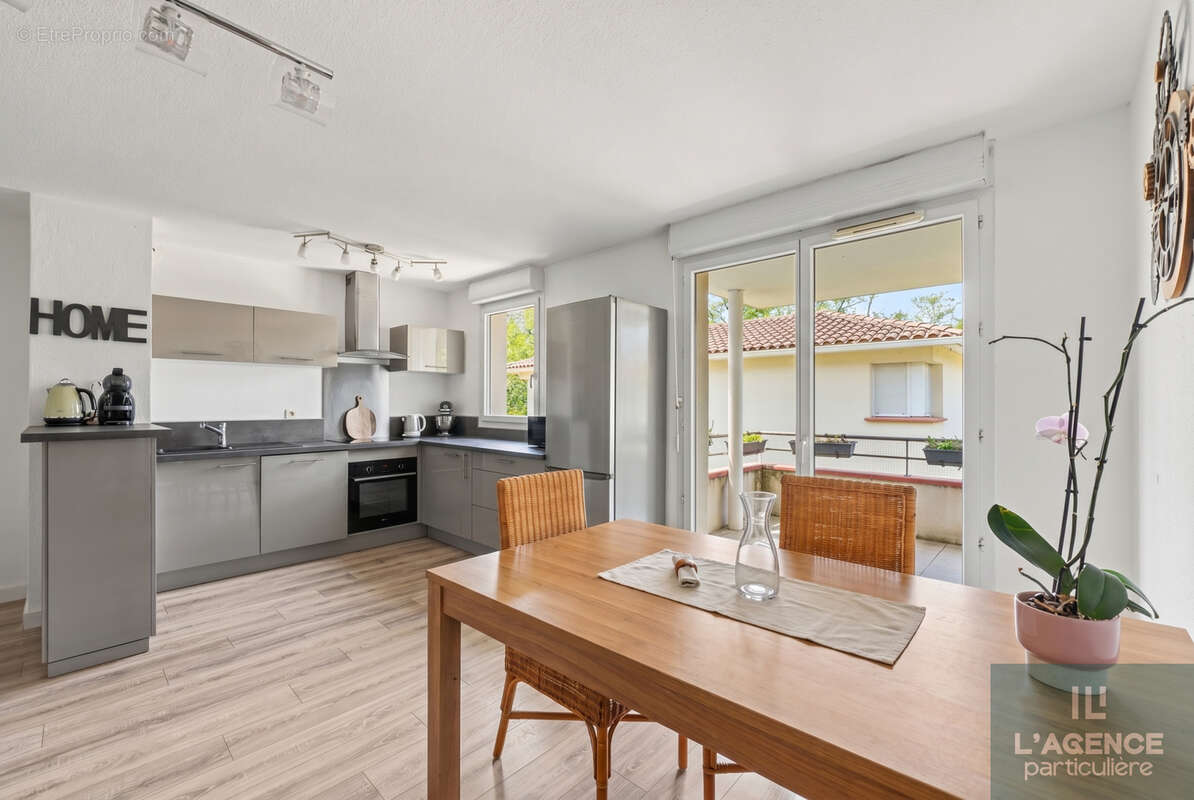 Appartement à POMPERTUZAT