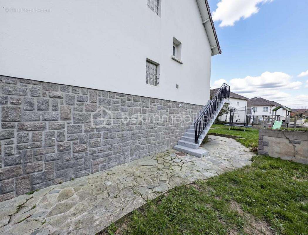 Maison à TOURLAVILLE