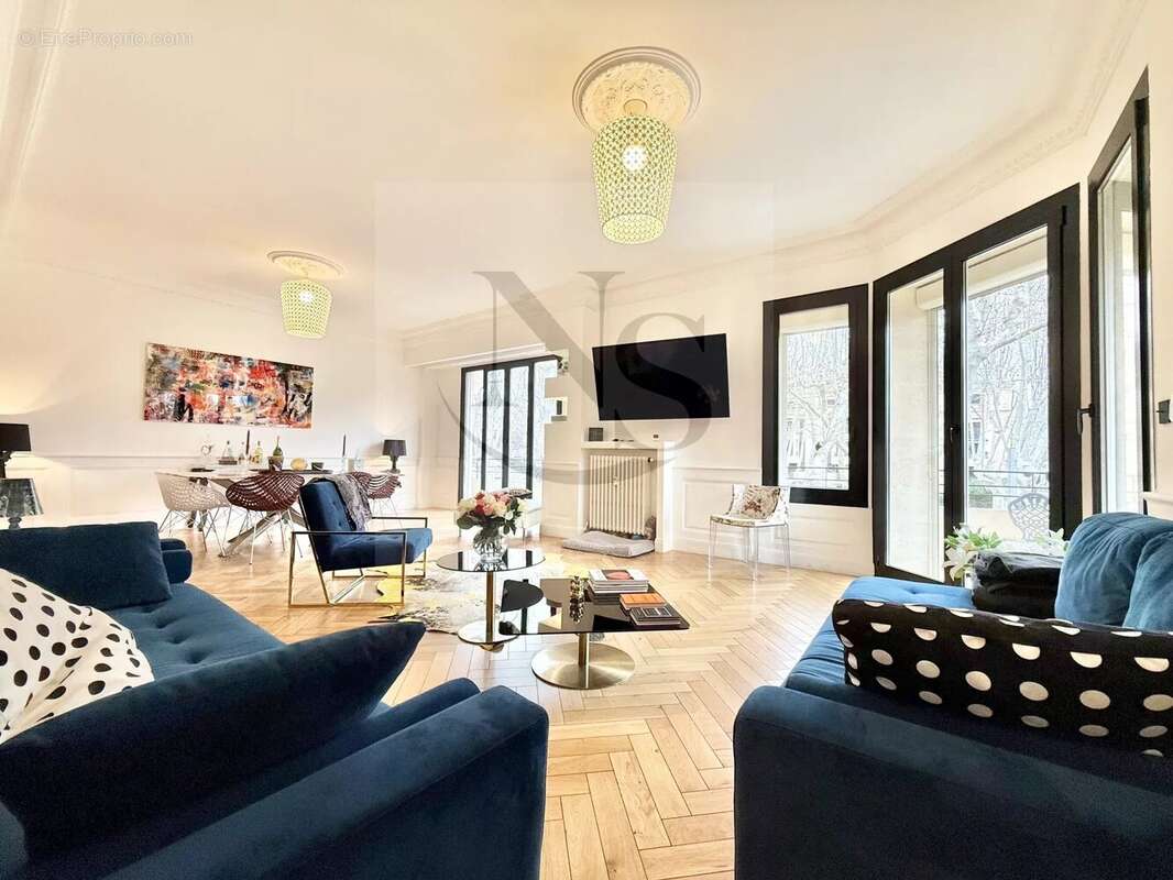 Appartement à AIX-EN-PROVENCE