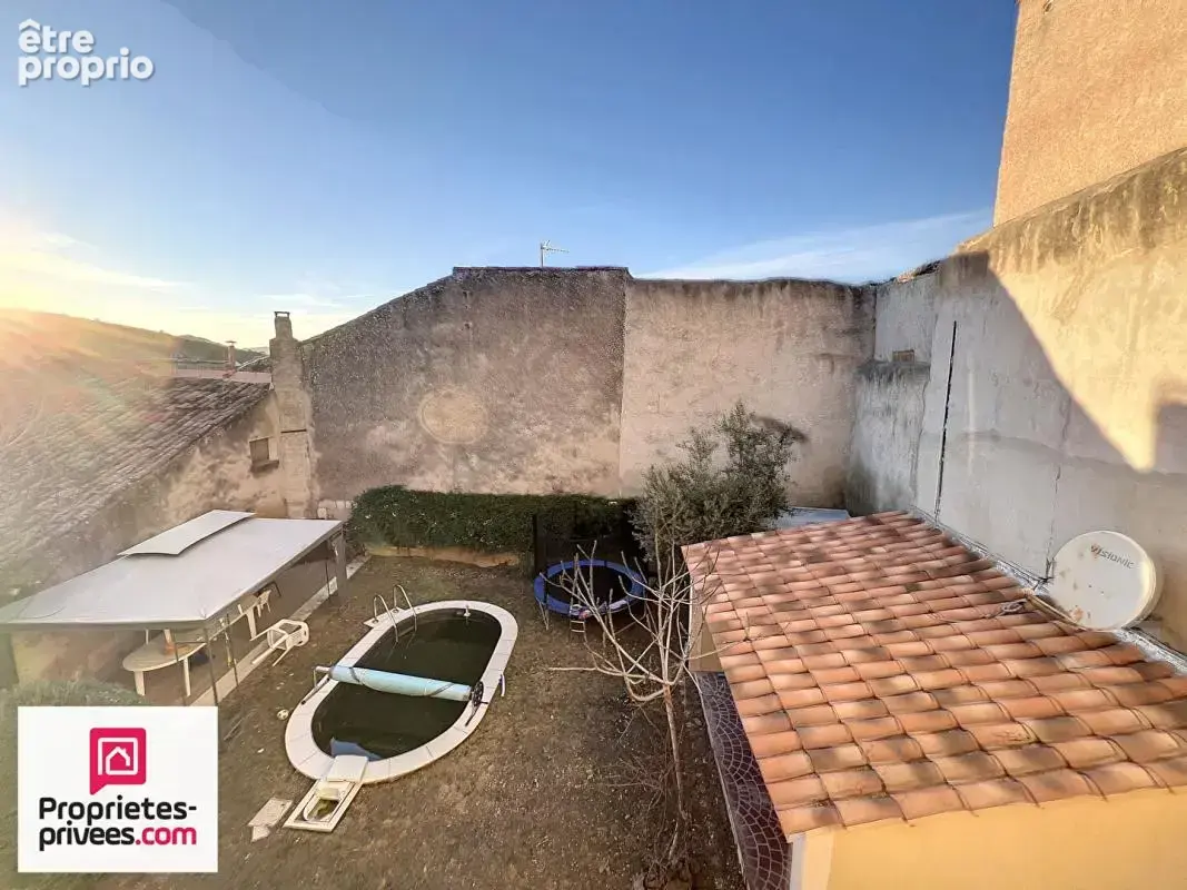 RIANS Appartement T2 2 -ème étage loué lumineux 45 m² - photo 8