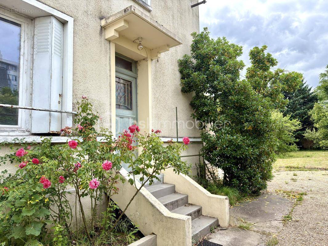 Photo Maison à Tours au prix de 265 000€