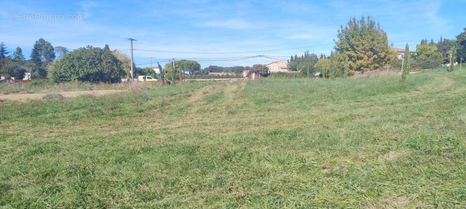 Terrain 1123 m² à Vagnas  - photo 2