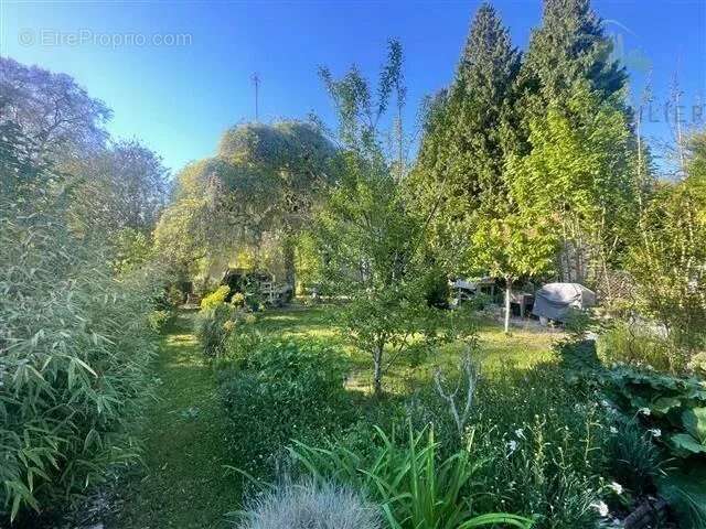 Maison à LIZY-SUR-OURCQ