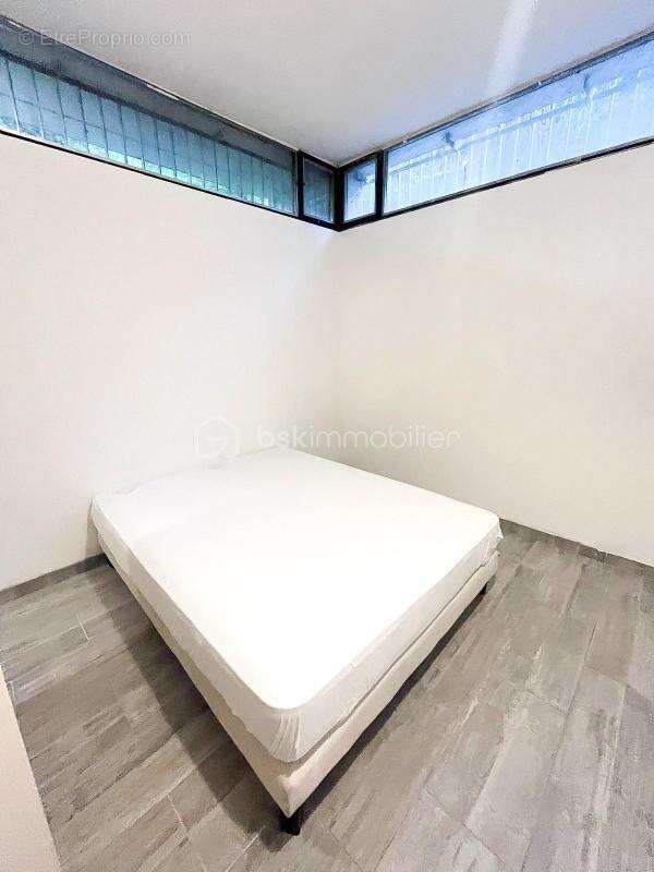 Appartement à MARSEILLE-12E