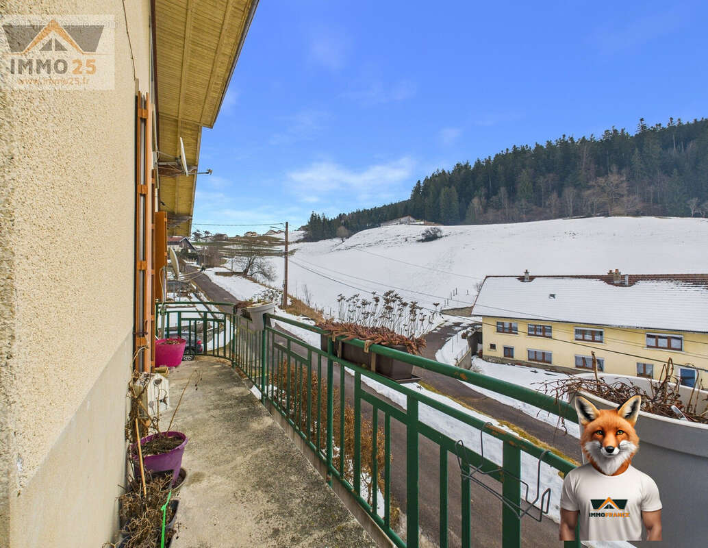 Appartement à MONTLEBON