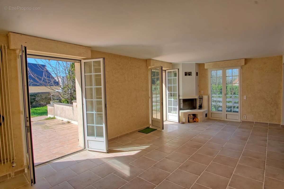 Maison à LANGRUNE-SUR-MER