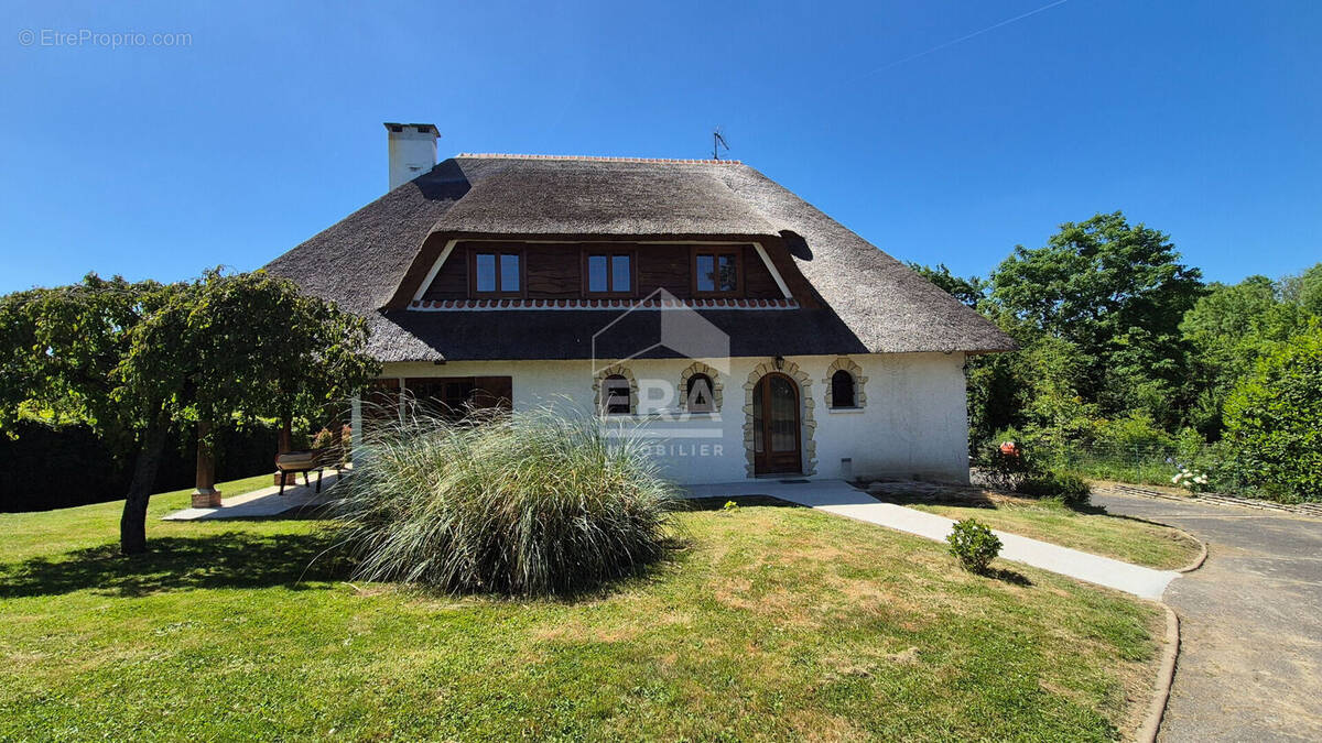 Maison à GRISY-SUISNES