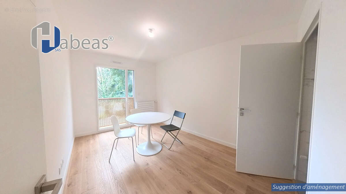 Appartement T4 de 89m² avec terrasse et garages - photo 4