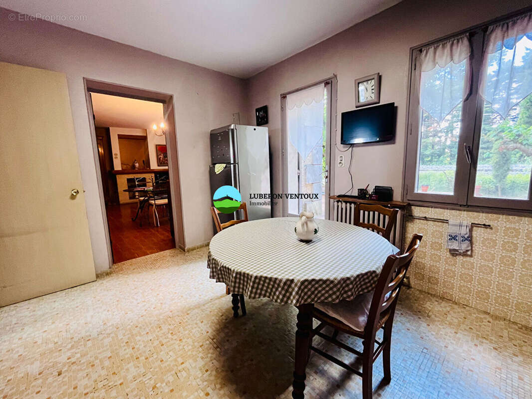 Maison à L&#039;ISLE-SUR-LA-SORGUE