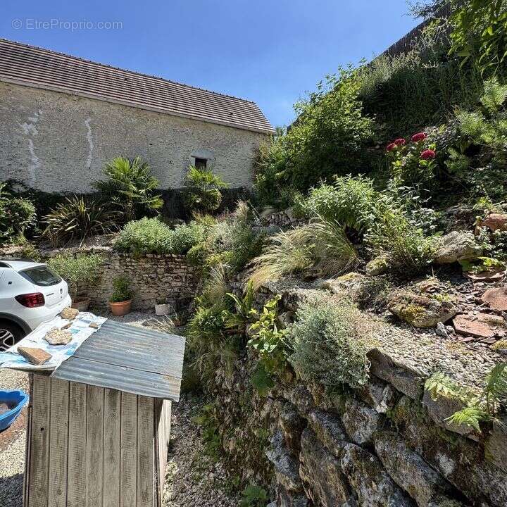 Maison à CHALO-SAINT-MARS
