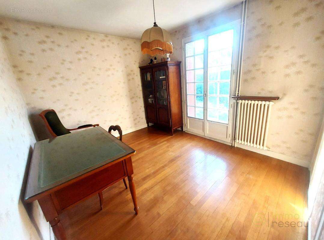 Maison 168 m² à Courdimanche  - photo 6