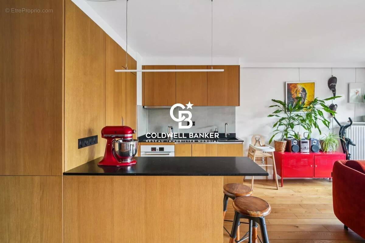 Appartement à PARIS-19E