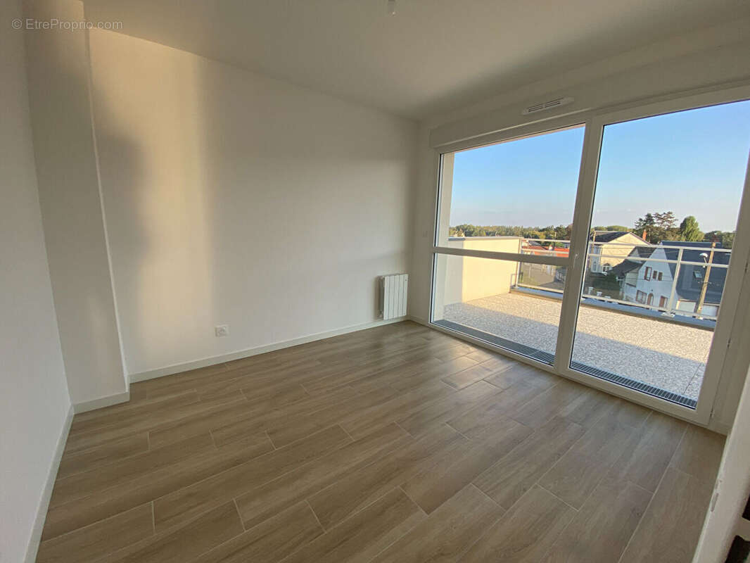 Appartement à SAINT-JEAN-DE-BRAYE