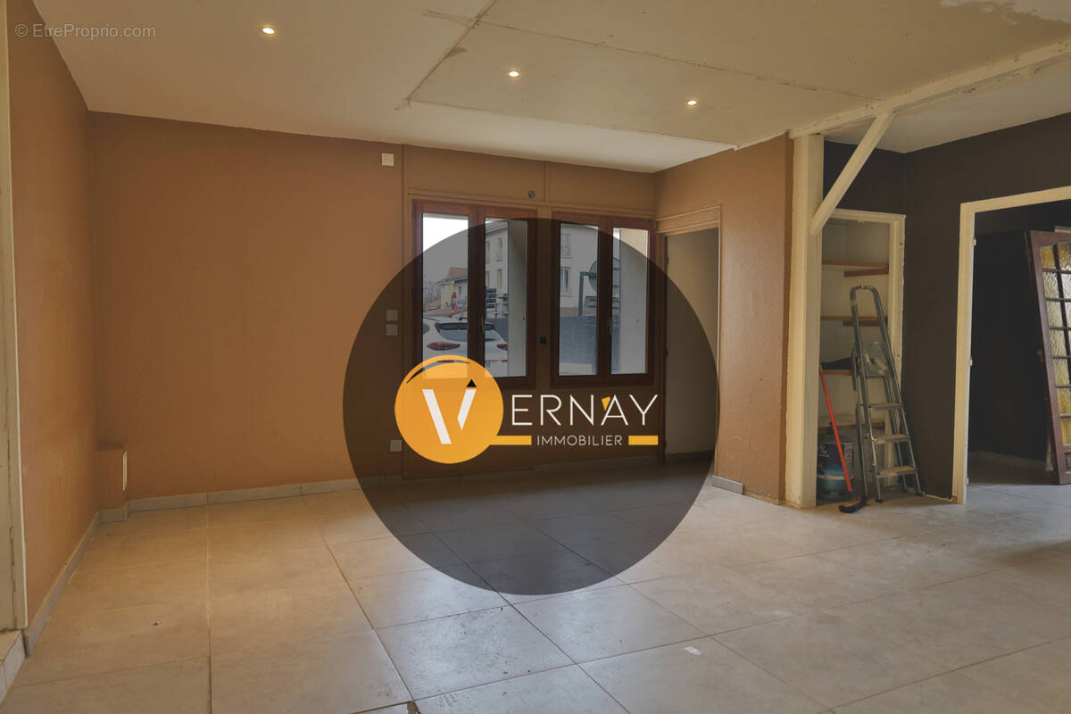 Appartement à SAINT-GEORGES-D'ESPERANCHE