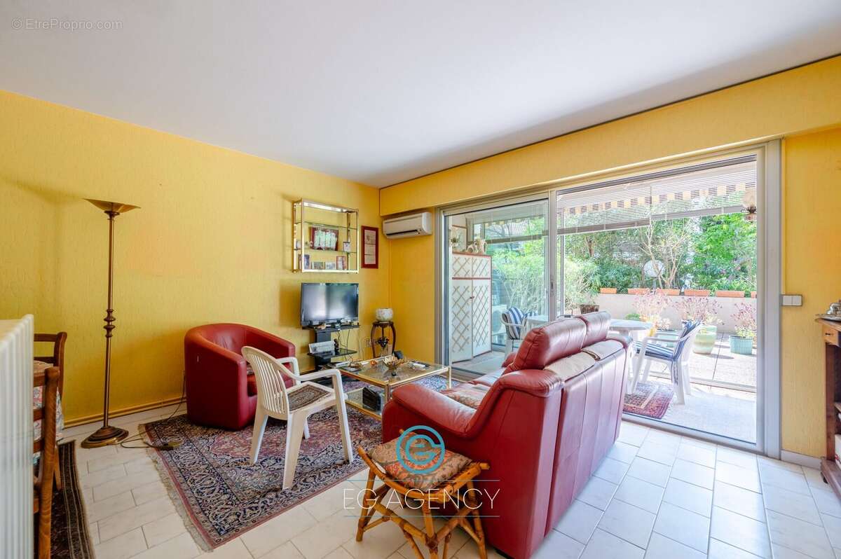 Appartement 43 m² à Marseille-8e  - photo 5