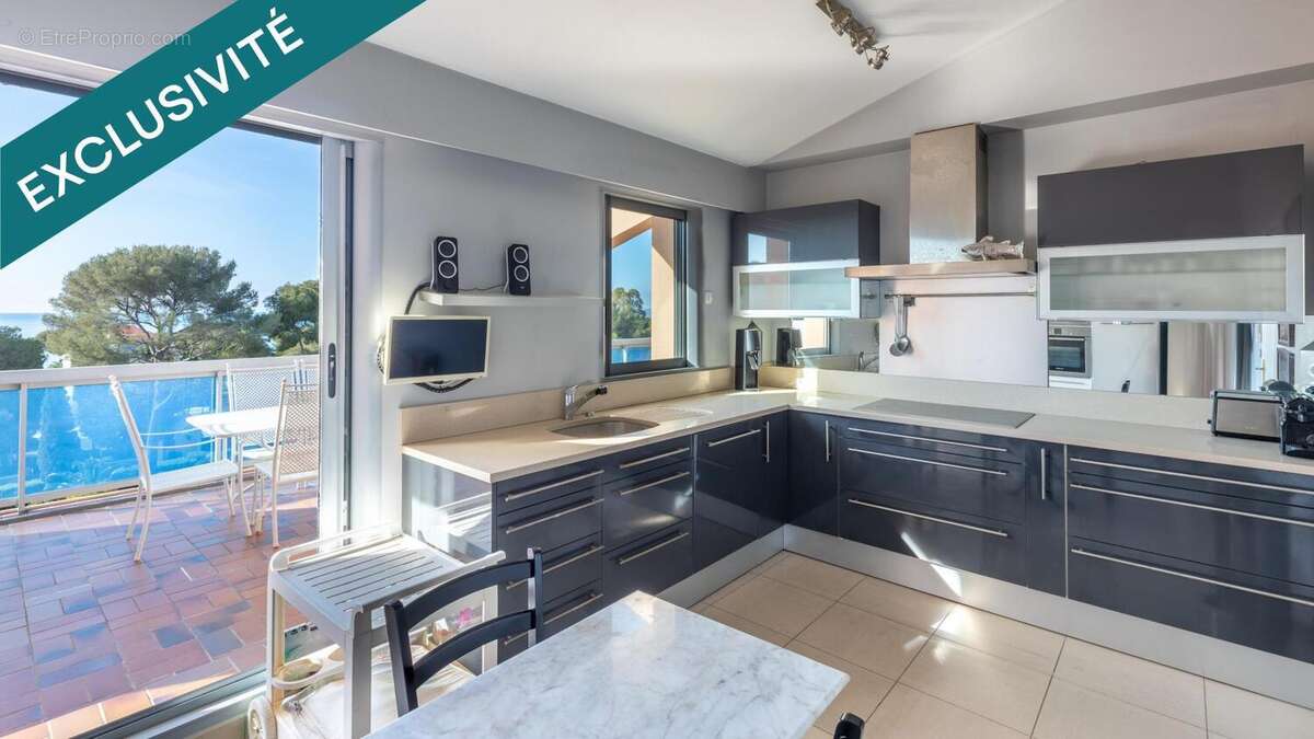 Photo 8 - Appartement à SAINT-RAPHAEL