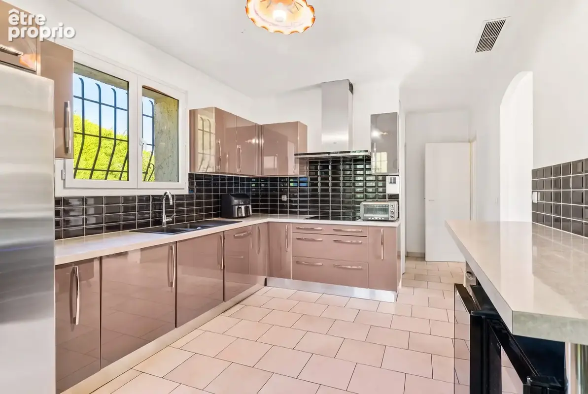 Maison 5 pièces 162 m² à vendre à La Colle-Sur-Loup (06480) - photo 8