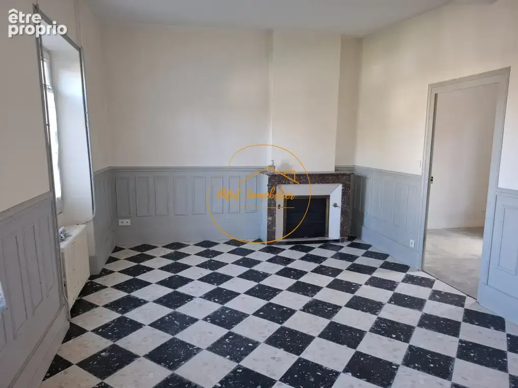 Maison de village avec dépendances et beau potentiel d’aménagement - photo 4