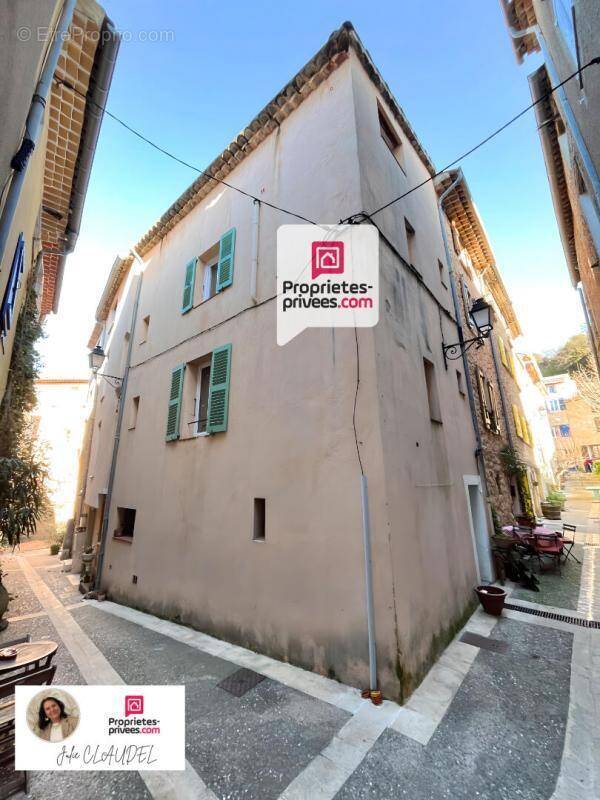 Maison à CHATEAUDOUBLE