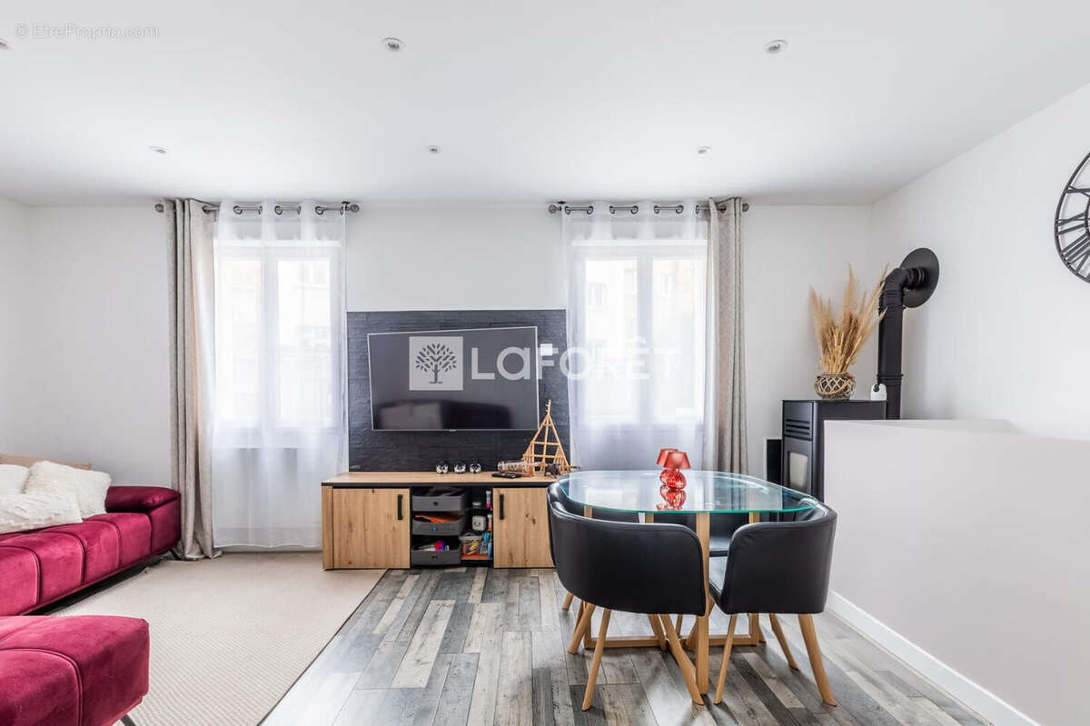 Appartement à JUVISY-SUR-ORGE