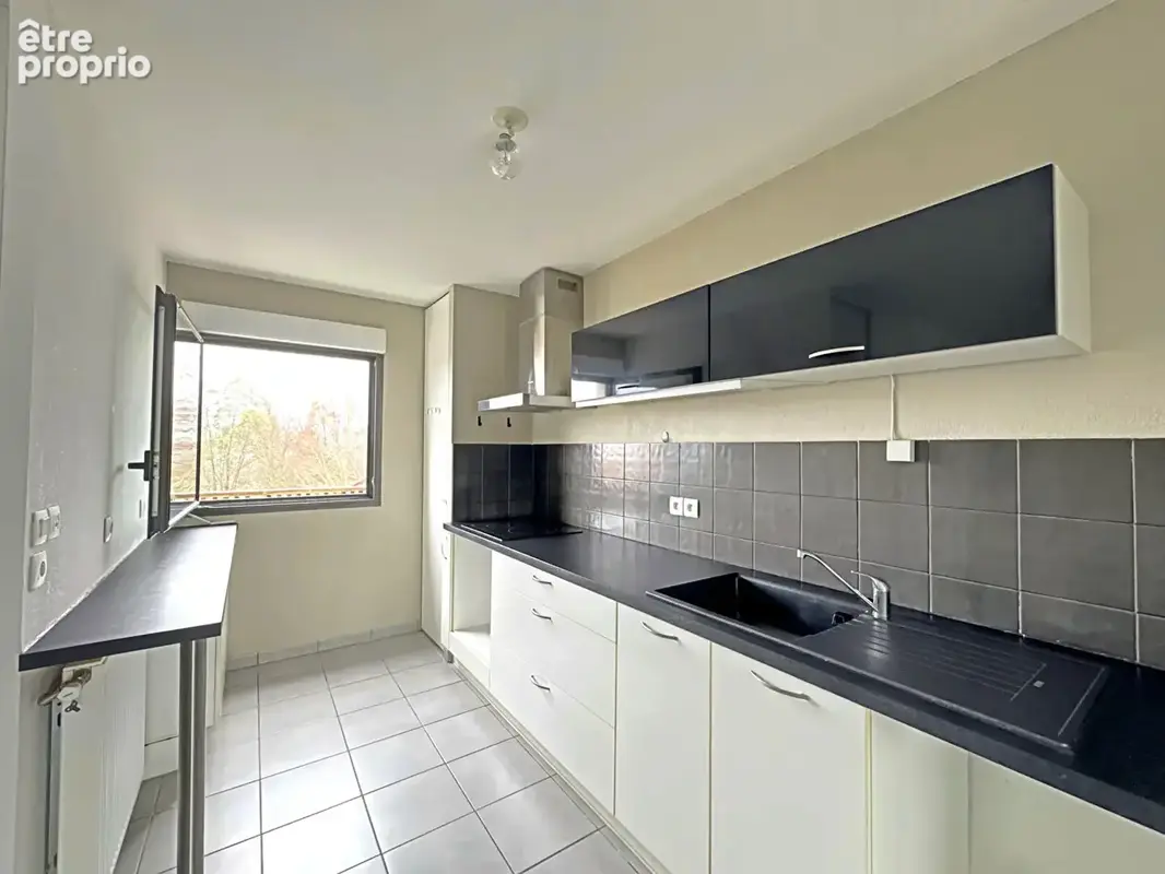 Special invest -cornebarrieu - t3 avec terrasse et places de parking, vendu loue - photo 3