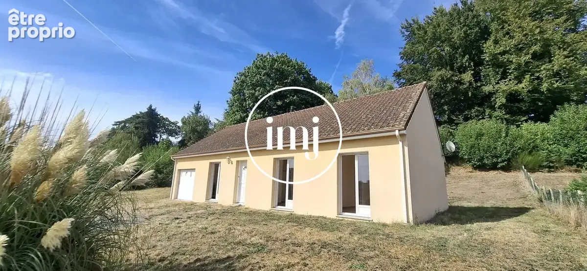 Maison à SAINT-YRIEIX-LA-PERCHE